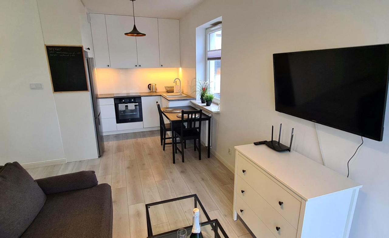 60 - Apartamenty Siedlce - Nowy Apartament W Centrum Przy Ul 3 Maja 51A Екстериор снимка