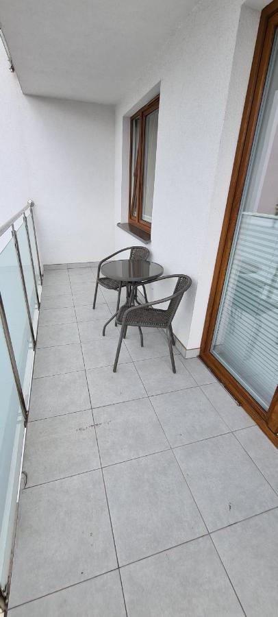 60 - Apartamenty Siedlce - Nowy Apartament W Centrum Przy Ul 3 Maja 51A Екстериор снимка