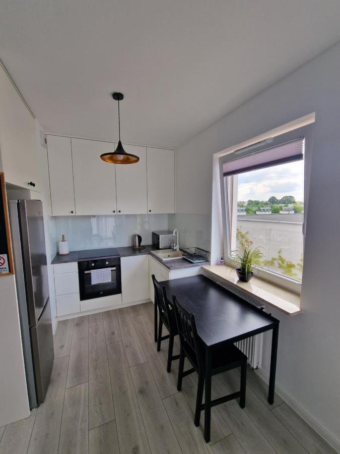 60 - Apartamenty Siedlce - Nowy Apartament W Centrum Przy Ul 3 Maja 51A Екстериор снимка