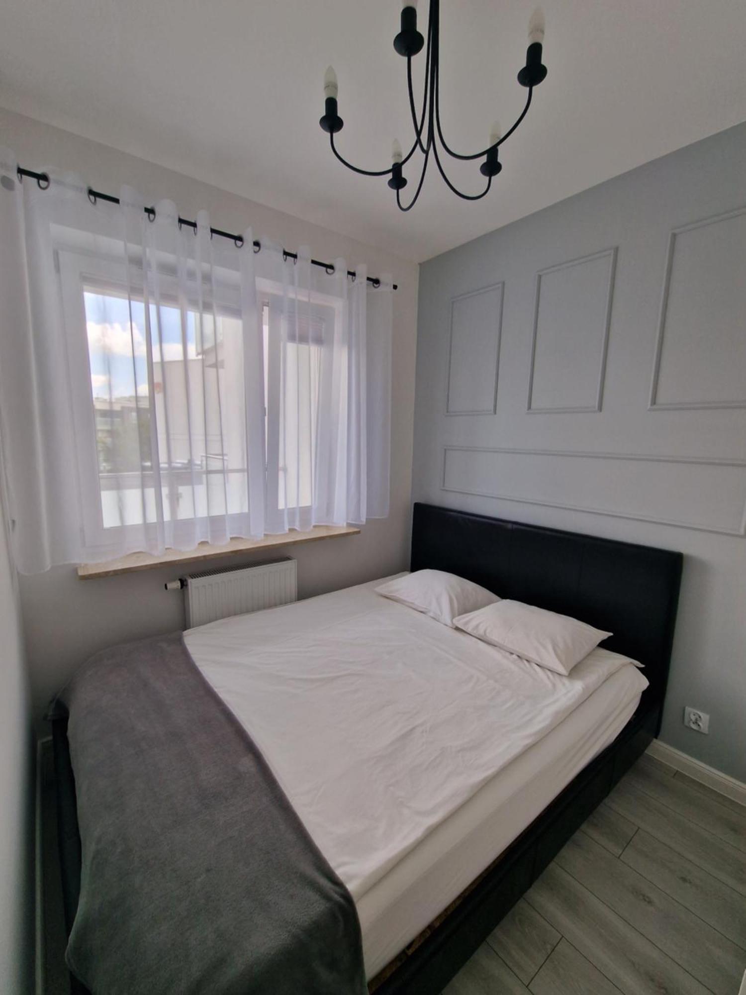 60 - Apartamenty Siedlce - Nowy Apartament W Centrum Przy Ul 3 Maja 51A Екстериор снимка