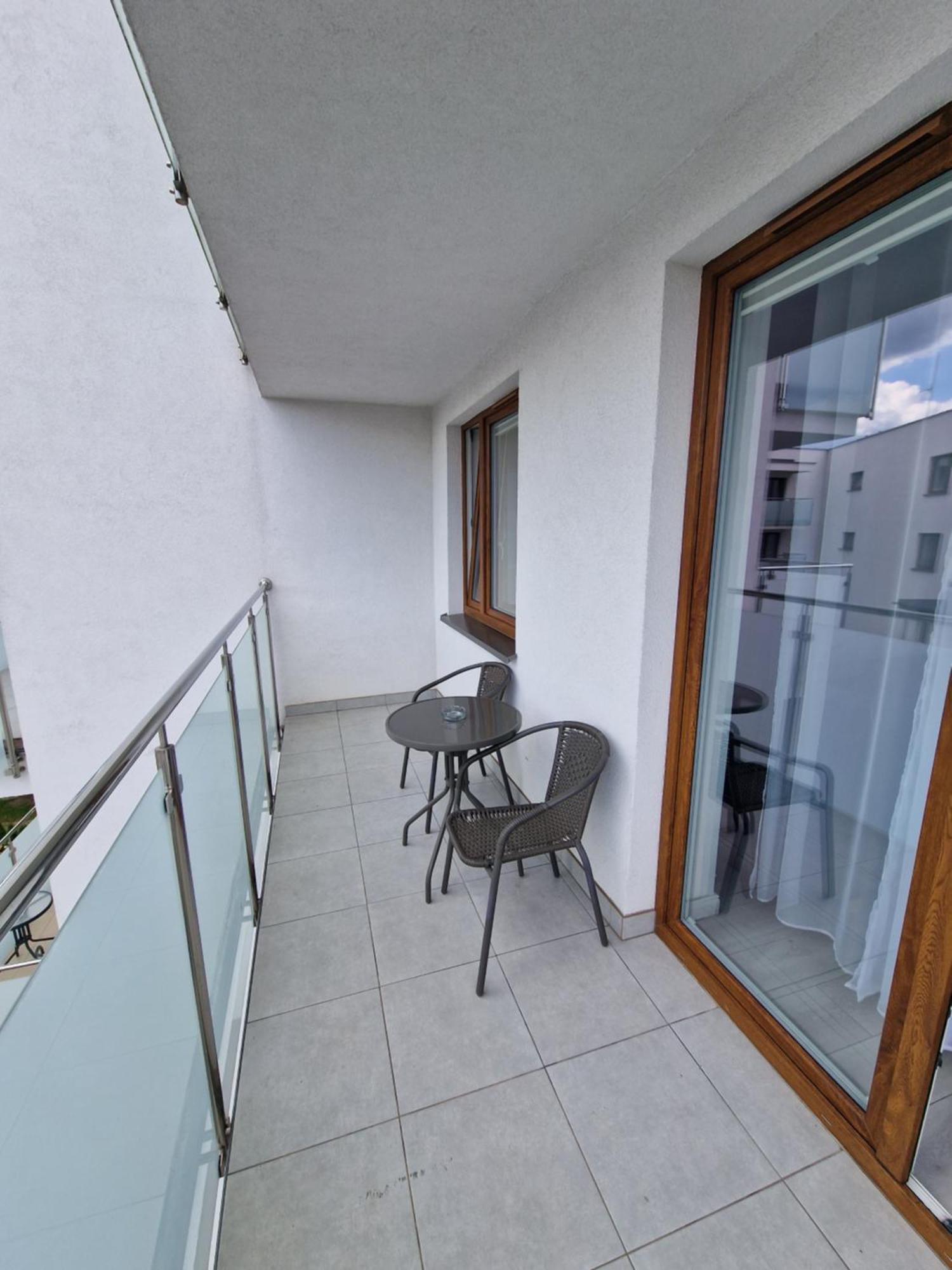 60 - Apartamenty Siedlce - Nowy Apartament W Centrum Przy Ul 3 Maja 51A Екстериор снимка